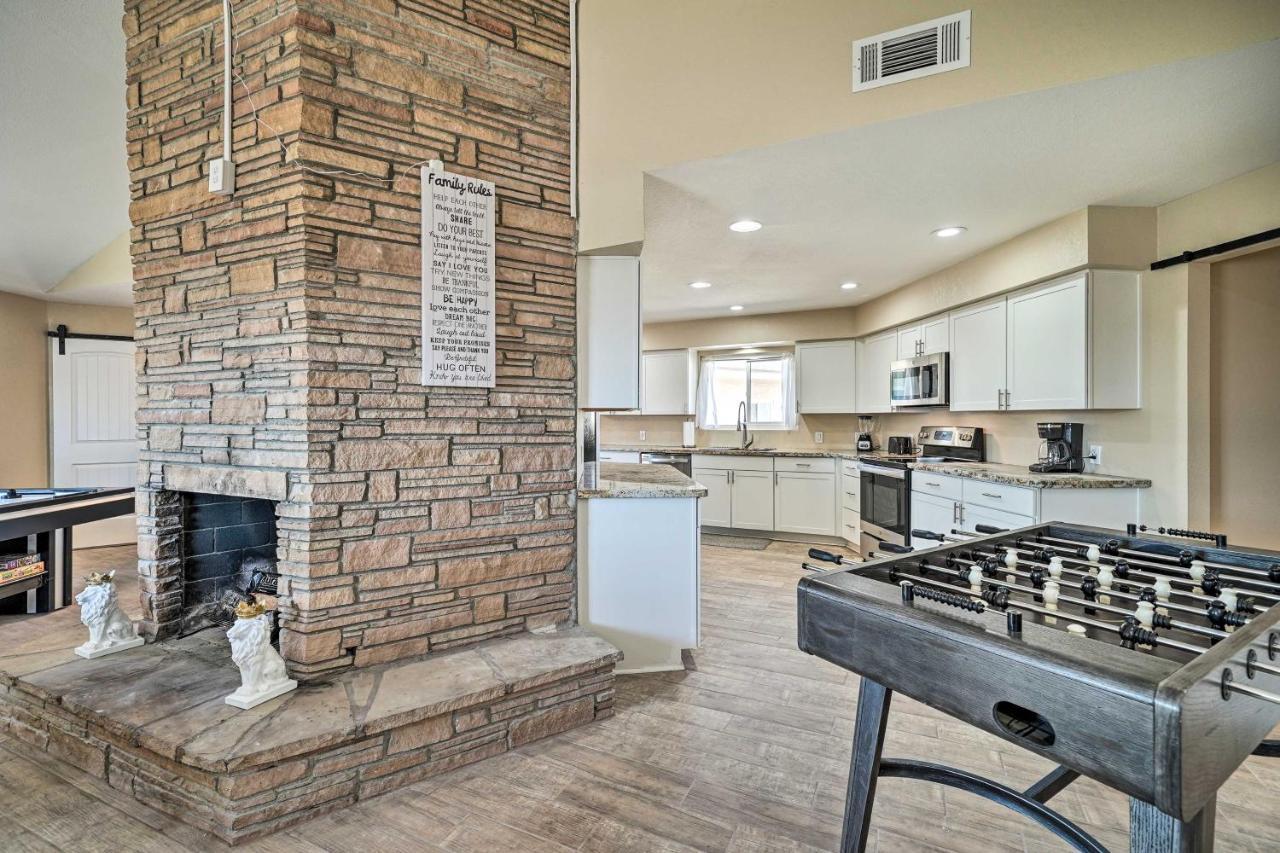 Lake Havasu Family Retreat With Patio And Game Room Lake Havasu City Exteriör bild