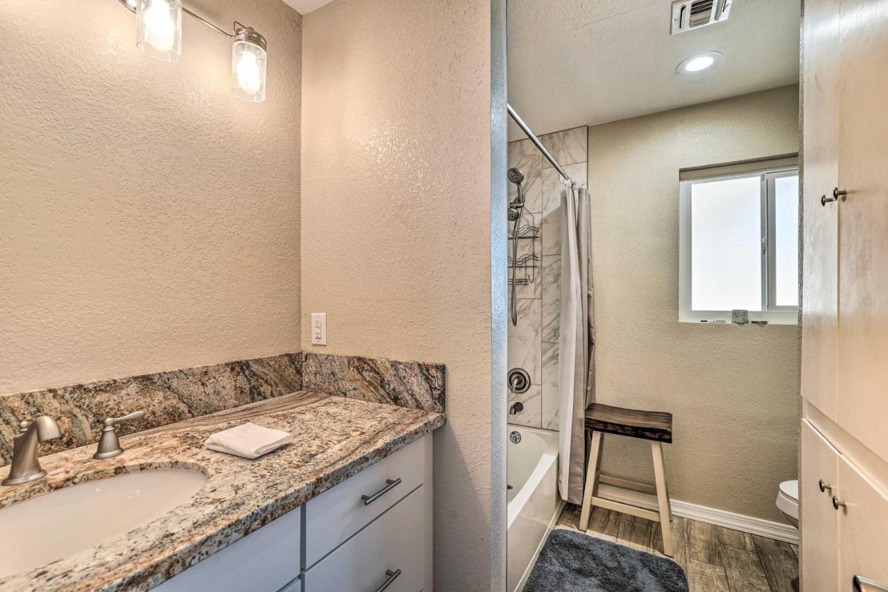 Lake Havasu Family Retreat With Patio And Game Room Lake Havasu City Exteriör bild